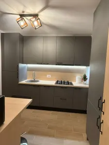 Apartament 2 camere complet renovat zonaTractorul - foto 4