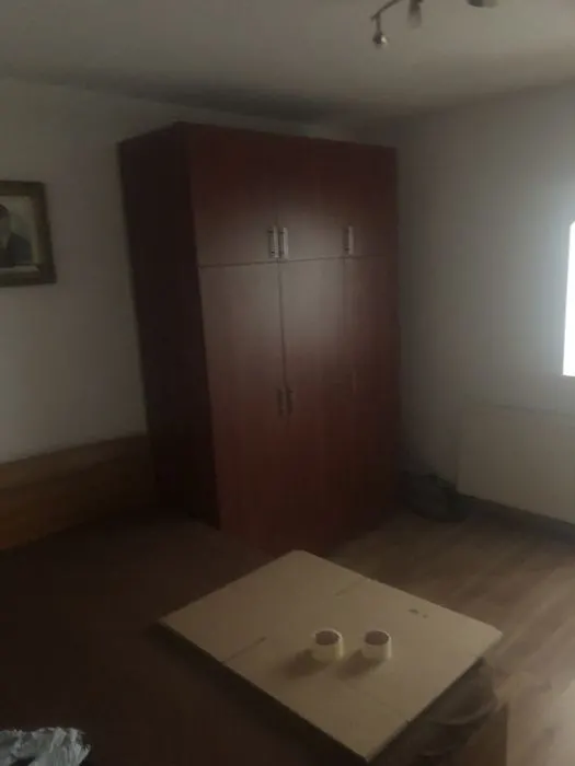 Apartament cu 3 camere , 2 bai - foto 3