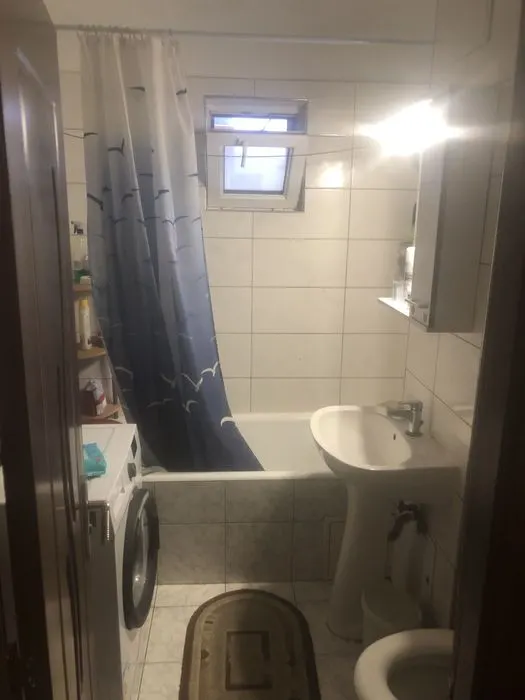 Apartament cu 3 camere , 2 bai - foto 5