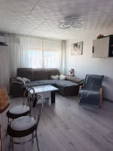 Apartament 3 camere, 79mp, zona Astra - foto 1
