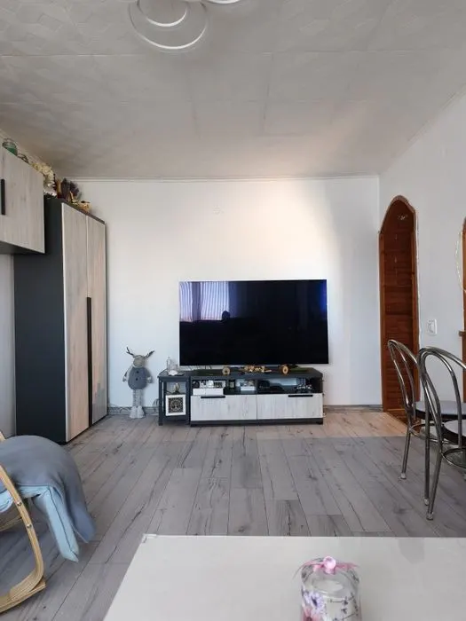 Apartament 3 camere, 79mp, zona Astra - foto 2