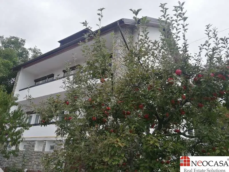 Vila cu gradina, foisor, teren 1.029 mp si aer de Breaza! - foto 1