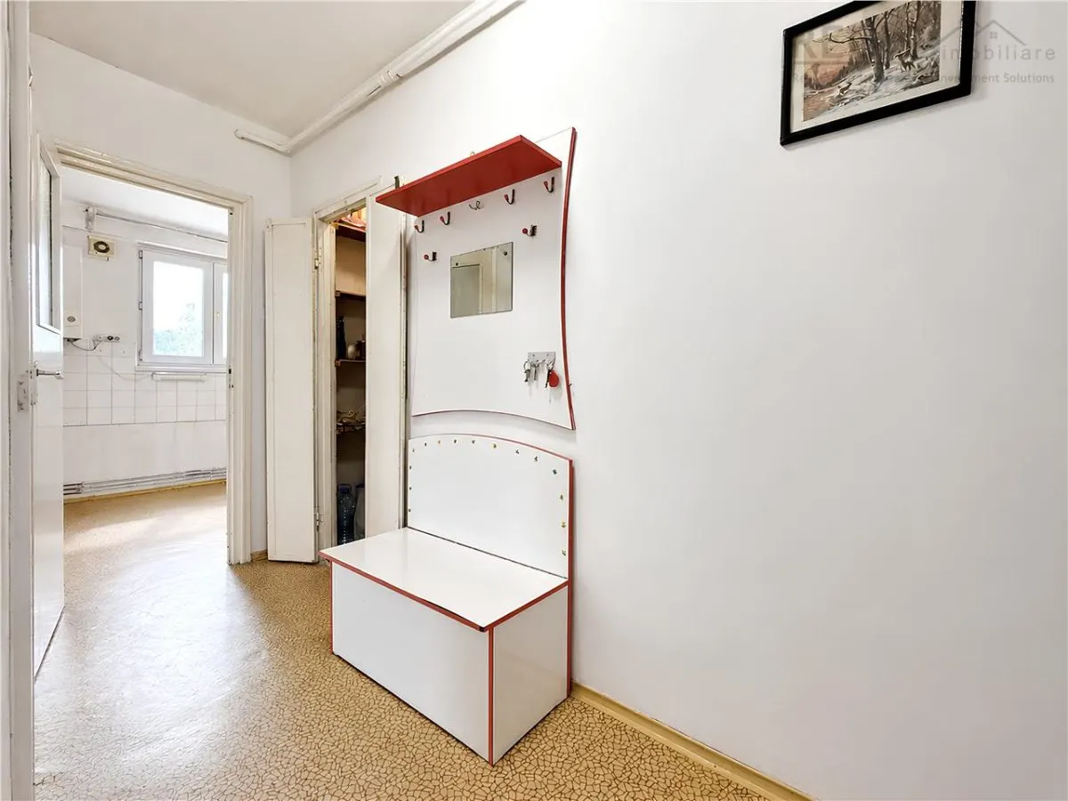 Apartament cu 3 camere de vanzare in zona Grivitei - foto 8