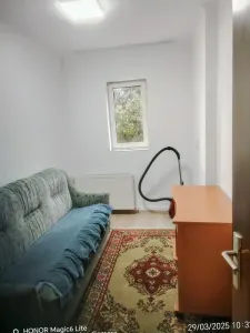 Apartament 2 camere transformat in 3 camere. - foto 2