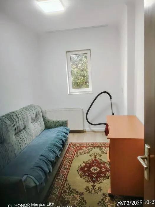 Apartament 2 camere transformat in 3 camere. - foto 2