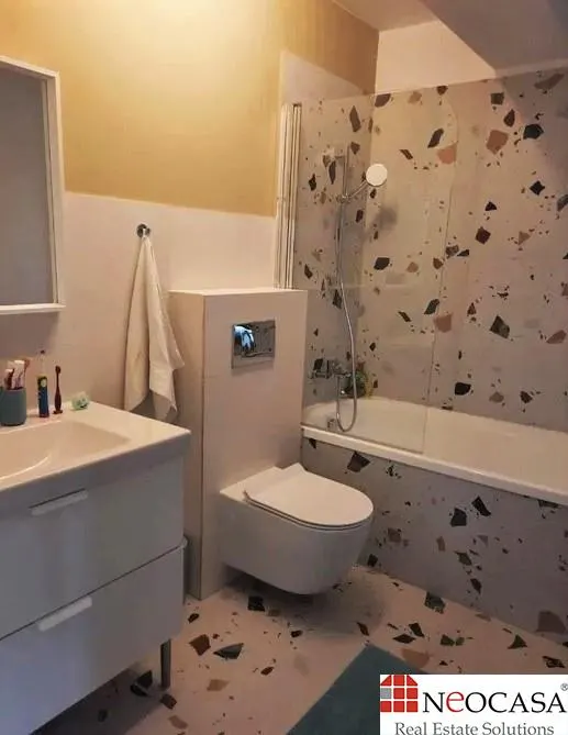 VECINATATE LAC, VILA 2021, SUPERBA, 5 CAMERE, TEREN 390 MP! - foto 12