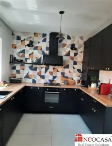 VECINATATE LAC, VILA 2021, SUPERBA, 5 CAMERE, TEREN 390 MP! - foto 3