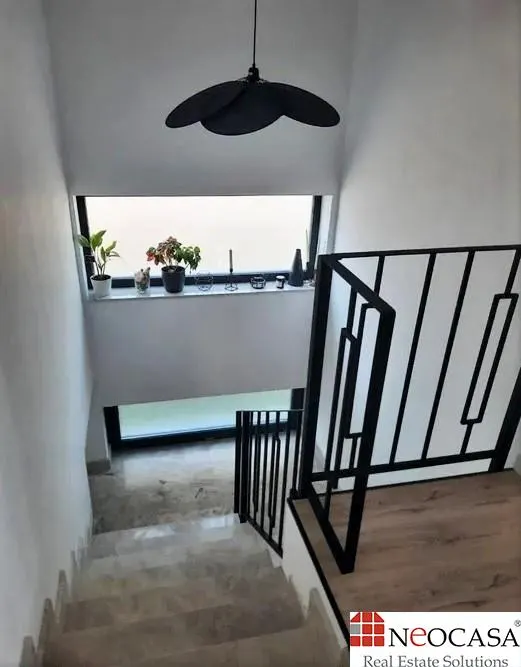 VECINATATE LAC, VILA 2021, SUPERBA, 5 CAMERE, TEREN 390 MP! - foto 10