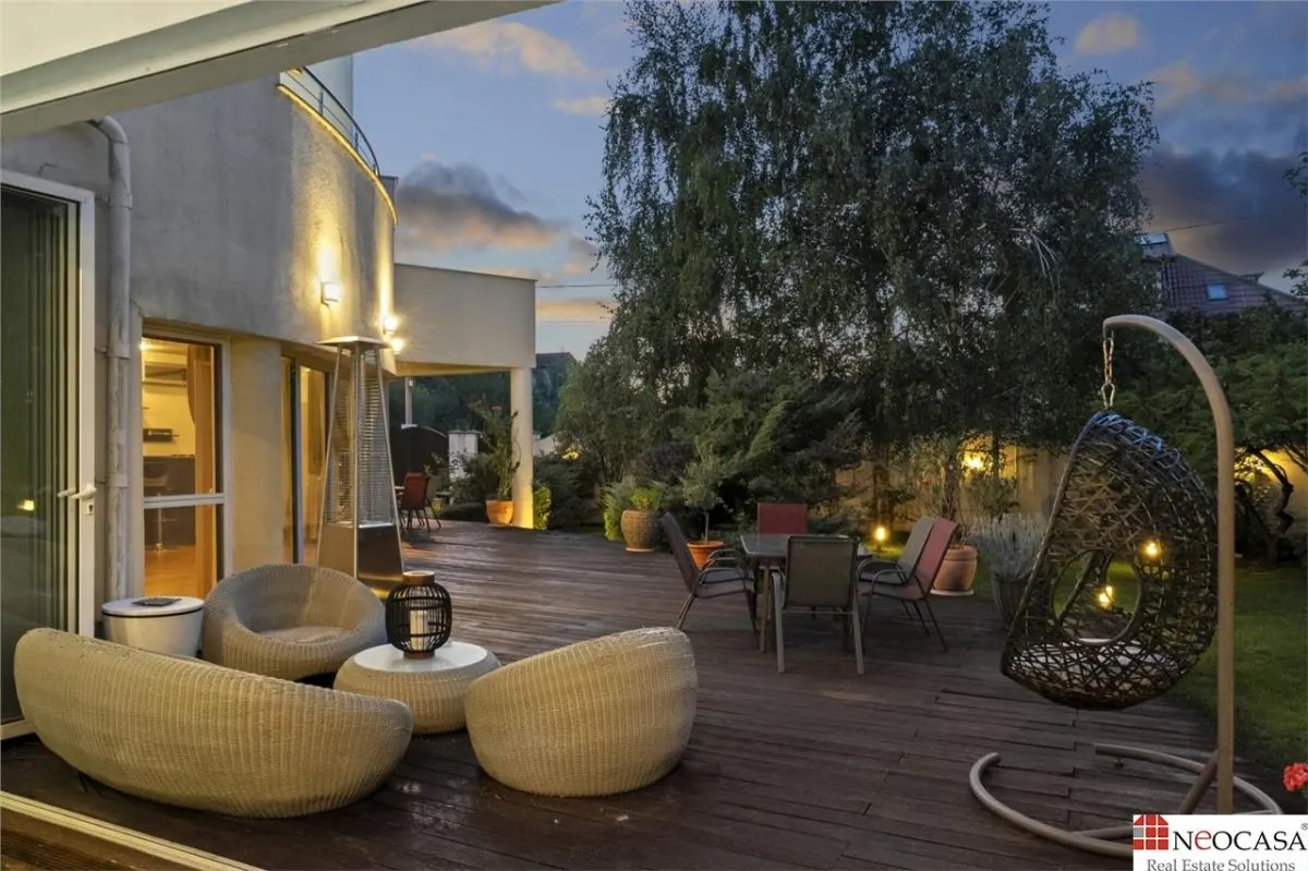 Vila de lux in apropiere de Cambridge School | Curte superba - foto 3