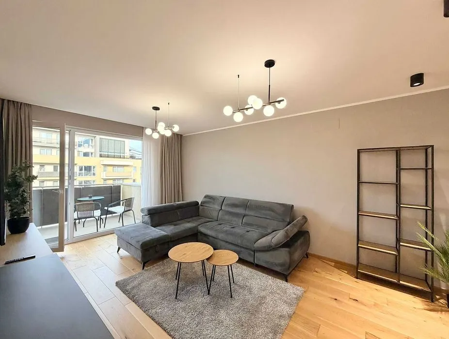 Apartament 3 camere - URBAN PLAZA - foto 2