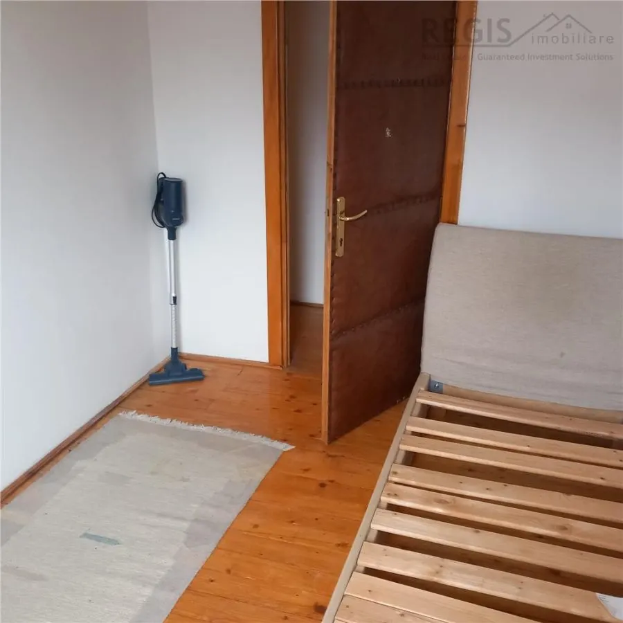 Casa tip duplex in zona centrala, 4 camere, mobilata complet, pret foarte bun - foto 24