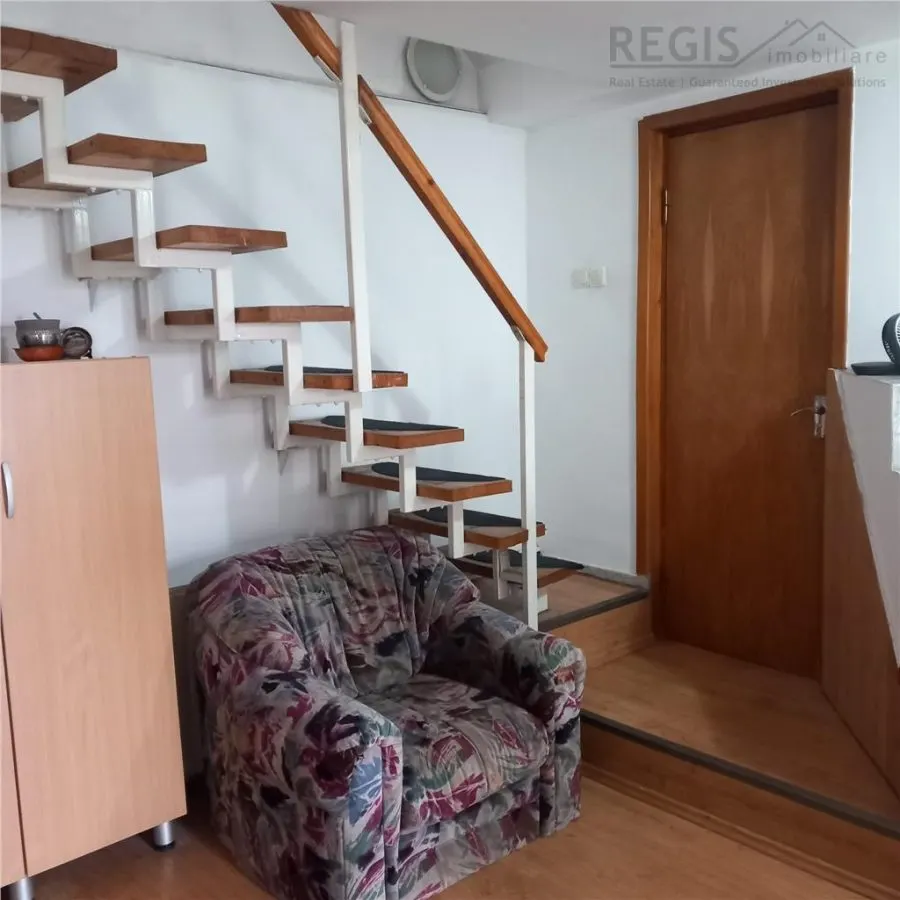Casa tip duplex in zona centrala, 4 camere, mobilata complet, pret foarte bun - foto 9