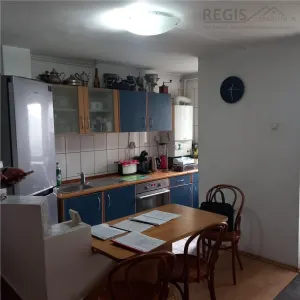 Casa tip duplex in zona centrala, 4 camere, mobilata complet, pret foarte bun - foto 10