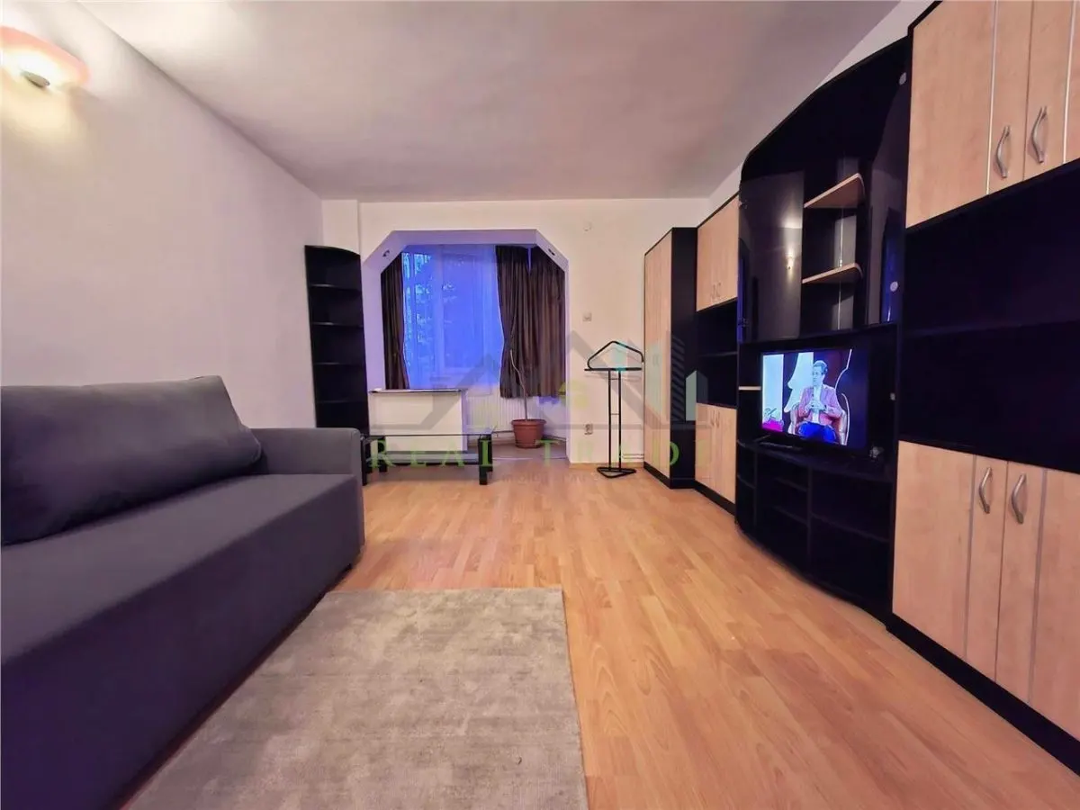 Apartament 2 camere decomandat, zona AFI , Centrul Civic - foto 1