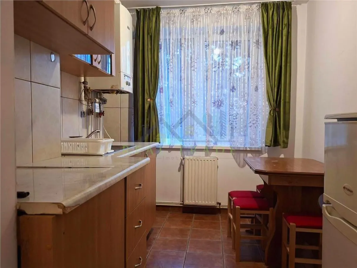 Apartament 2 camere decomandat, zona AFI , Centrul Civic - foto 4