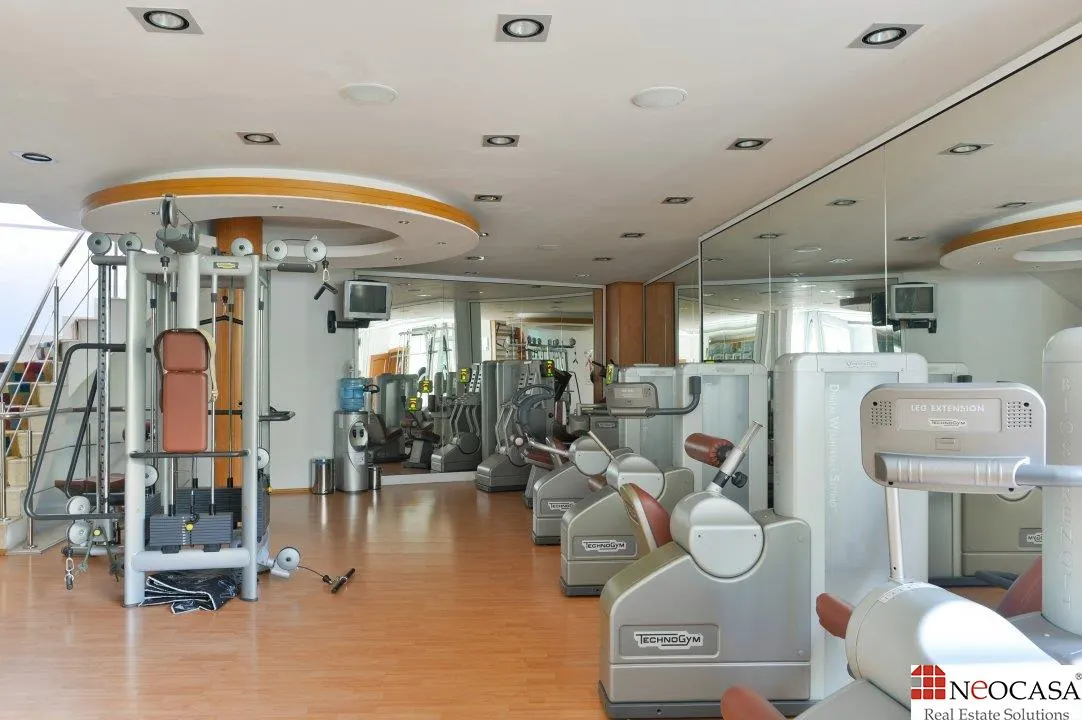 IMOBIL CU ARHITECTURA SUPERBA, UTILAT PENTRU CLINICA MEDICALA! - foto 7