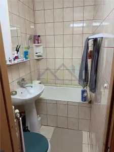 Apartament 3 camere etaj intermediar zona Gemenii - foto 7