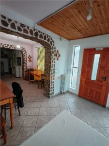 Casa tip P+1+M zona Vintila Voda - foto 24