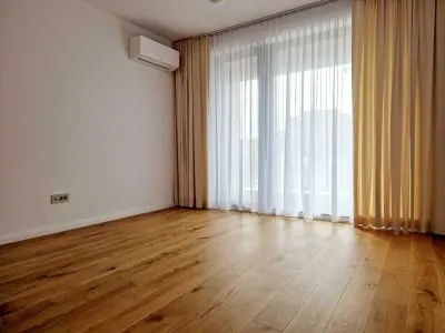 Apartament 2 camere cu parcare subterană - foto 2