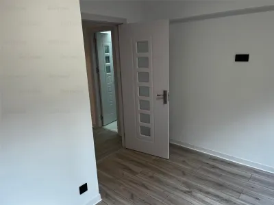 Vanzare apartament 4 camere | Unirii Fântâni | 105mp utili | etaj 1|8 | vedere la Fântâni | bloc 1991 | - foto 14
