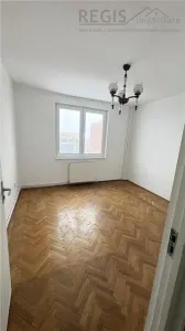 Apartament 3 camere luminos cu boxa Calea Bucuresti - foto 2