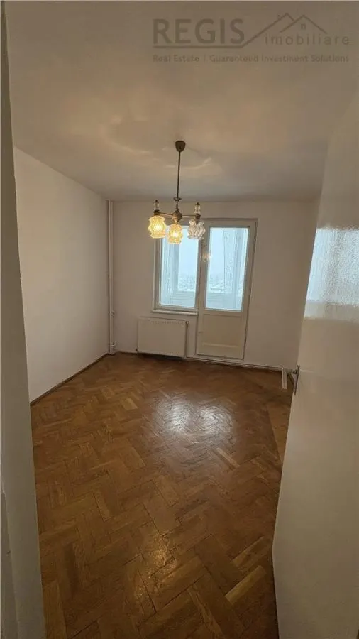 Apartament 3 camere luminos cu boxa Calea Bucuresti - foto 5