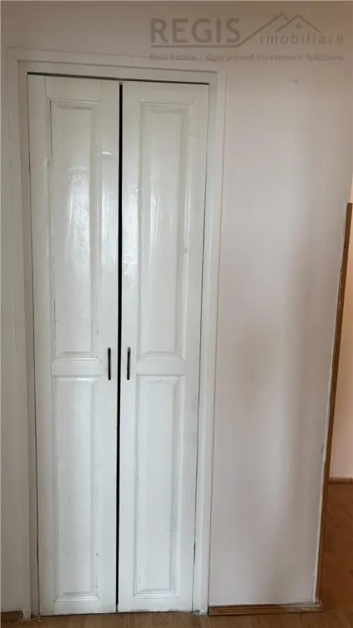 Apartament 3 camere luminos cu boxa Calea Bucuresti - foto 8