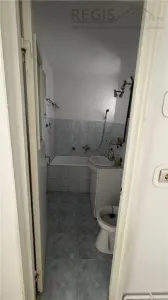 Apartament 3 camere luminos cu boxa Calea Bucuresti - foto 9