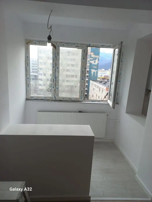 Garsoniera zona Astra renovata complet - foto 1