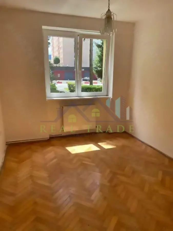 Apartament 3 camere Calea Bucuresti - foto 3
