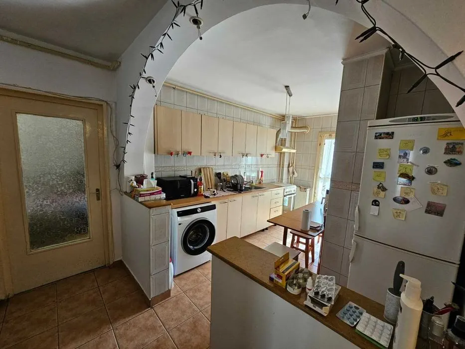 Apartament 3 camere decomandat, Racadau etaj intermediar - foto 7