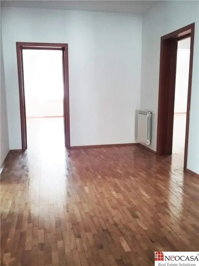IANCU NICOLAE, S+P+1, 6 CAMERE, 410 MP, PISCINA, CURTE SUPERBA! - foto 13