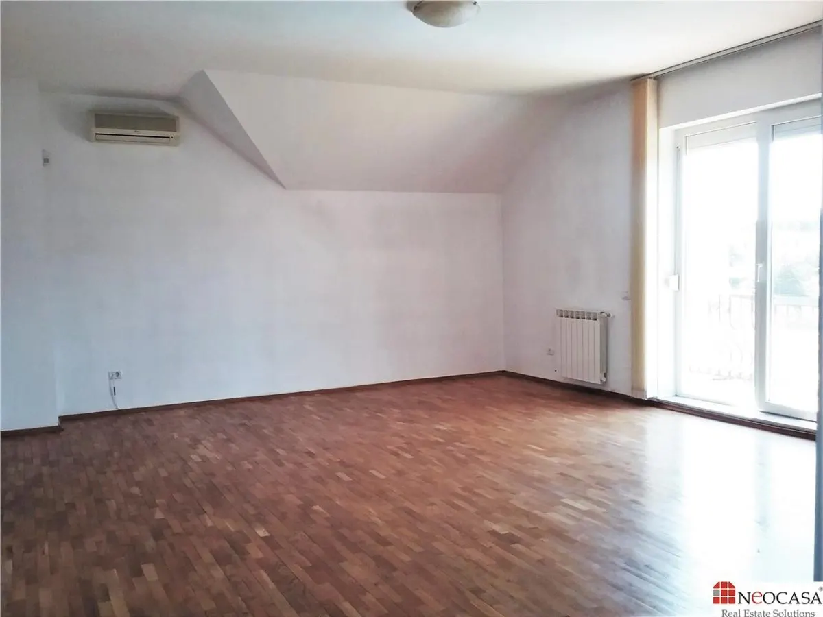 IANCU NICOLAE, S+P+1, 6 CAMERE, 410 MP, PISCINA, CURTE SUPERBA! - foto 8