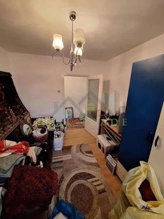 Apartament 3 camere intrare Racadau- Carpatilor - foto 3