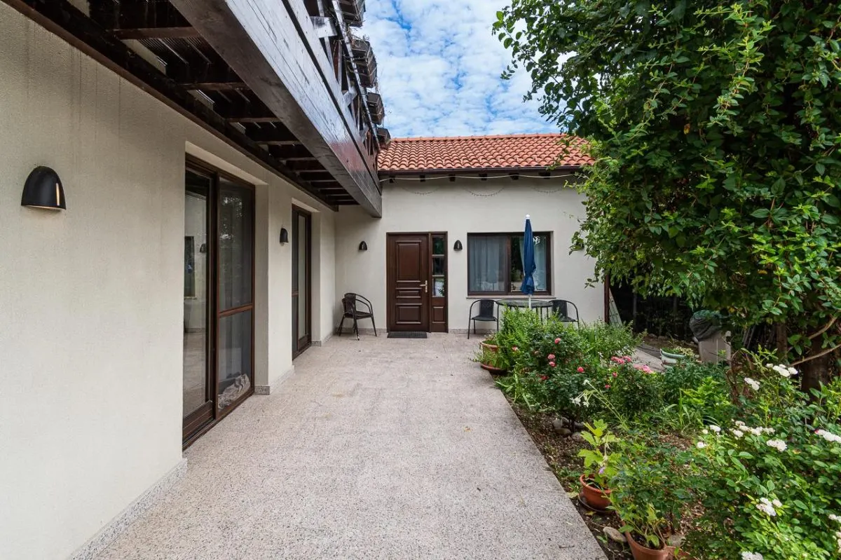 EXCLUSIV - Vila Individuala Otopeni | Teren 6350MP - foto 3