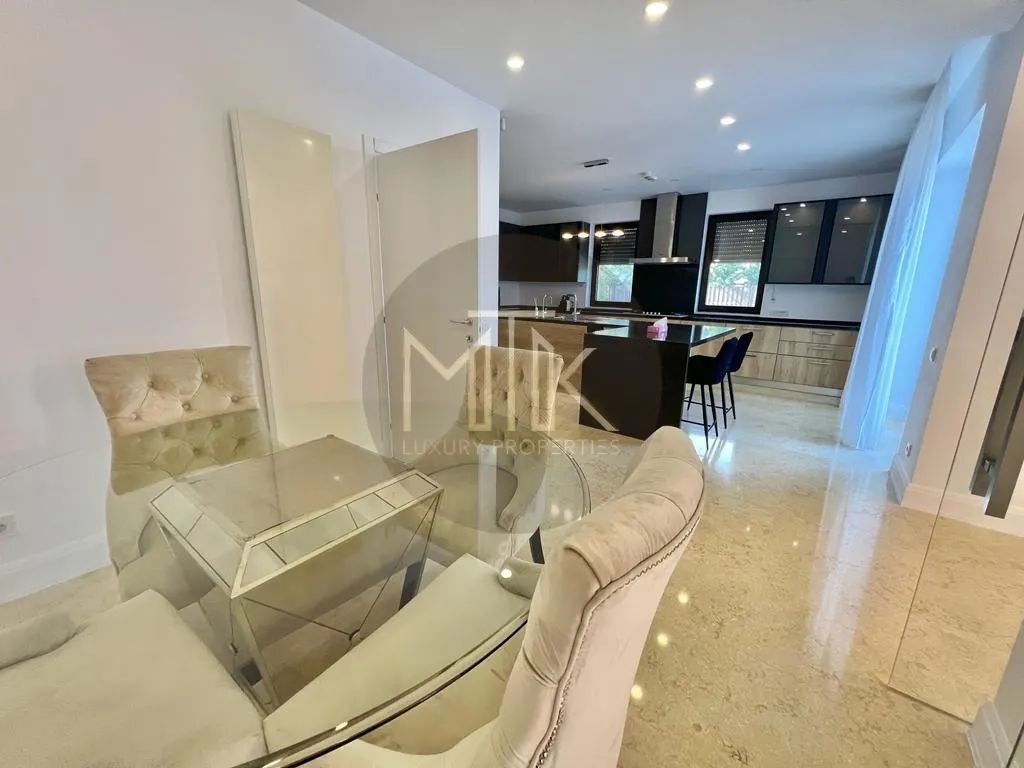 Pipera | 6 Bedroom FURNISHED Villa with Swimming Pool | Ready-to-Move - foto 11