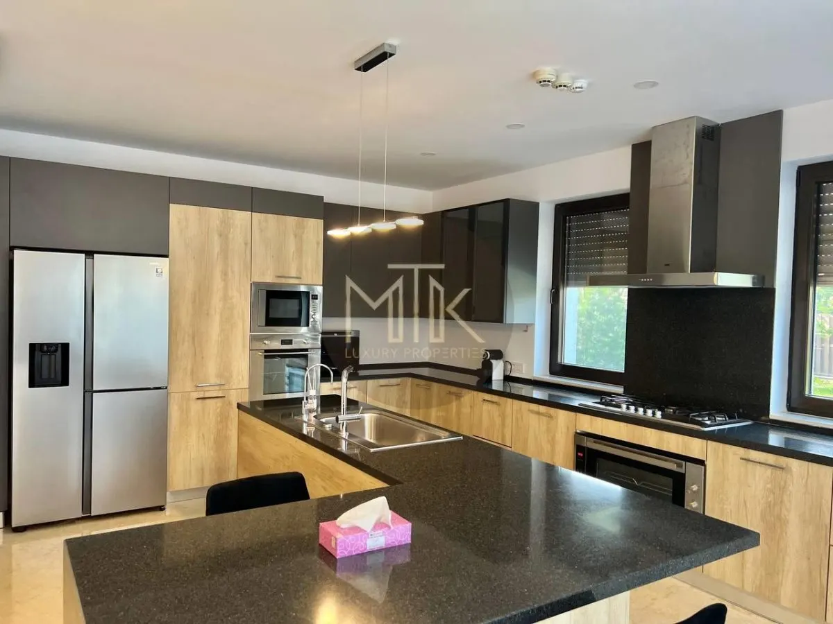 Pipera | 6 Bedroom FURNISHED Villa with Swimming Pool | Ready-to-Move - foto 12