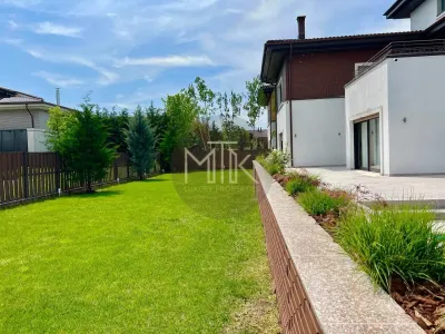 Pipera | 6 Bedroom FURNISHED Villa with Swimming Pool | Ready-to-Move - foto 4