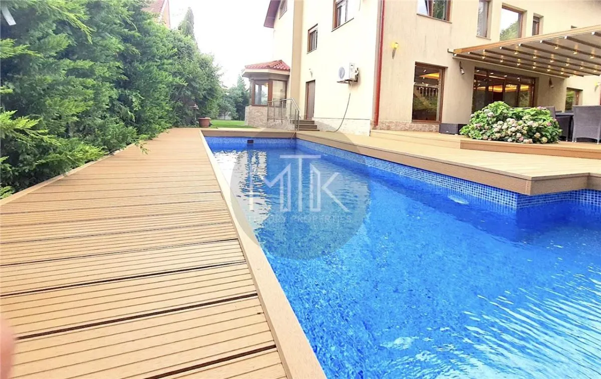 Vila Exclusivista - Iancu Nicolae | Mobilata LUX | Piscina, 4 loc parcare - foto 2