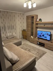 Apartament 2 camere decomandat zona Astra - foto 1
