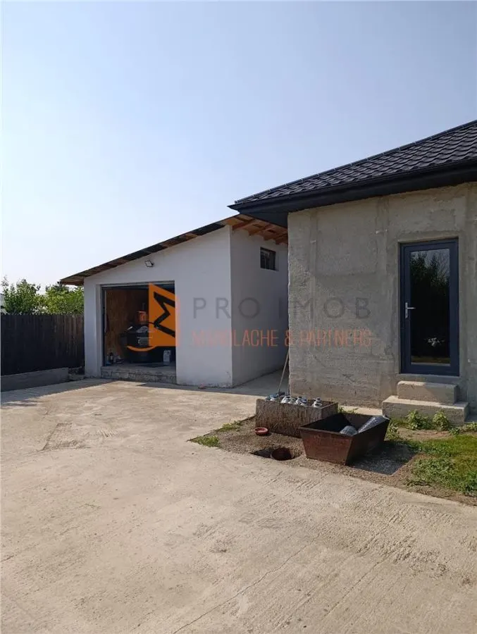 Casa tip parter zona Capatanesti - foto 2