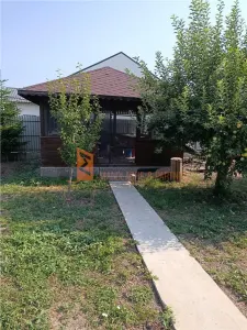 Casa tip parter zona Capatanesti - foto 18