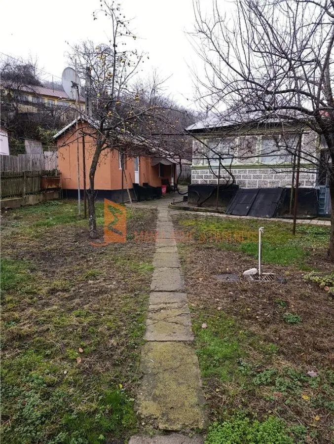 Casa tip parter zona Sarata Monteoru - foto 1