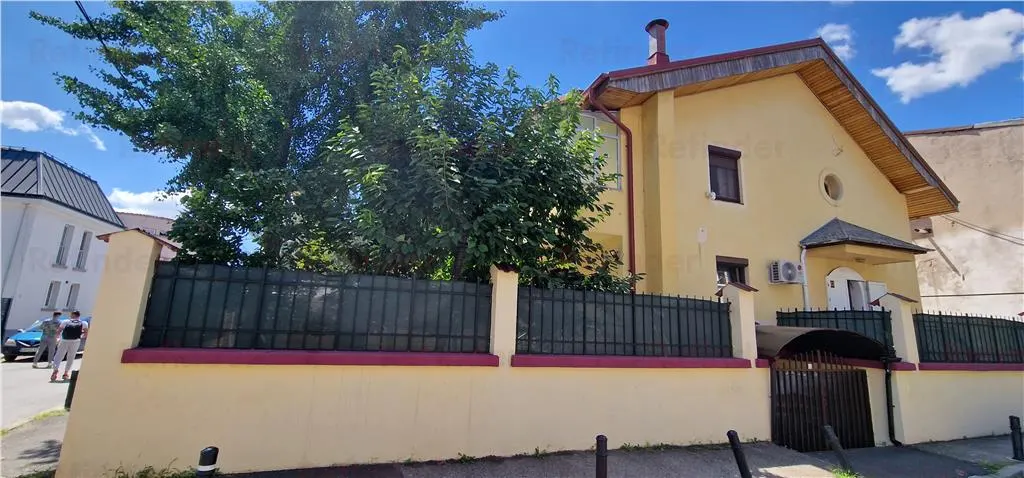 Vanzare vila Gara de Nord - Calea Plevnei | teren 212 mp | renovata 2020 | - foto 2