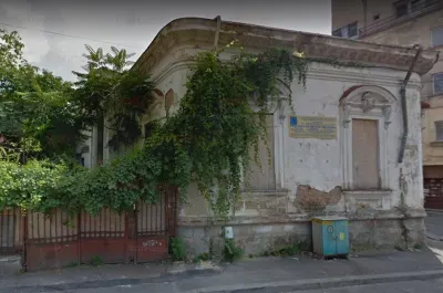 Vanzare casa + teren | Unirii - Cartier Evreiesc | teren 566 mp | necesita renovare | - Bucuresti