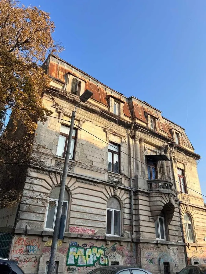 Vanzare cladire interbelica zona Victoriei - Moxa - foto 2