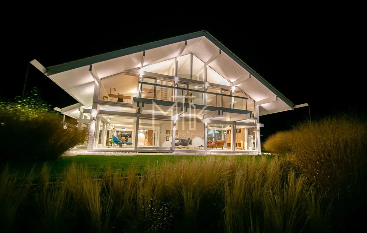 UNIQUE Villa in Romania | AMAZING Architecture | Huf Haus Design | COMISION 0% - foto 13