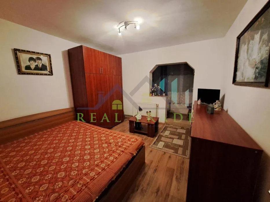 Apartament 3 camere zona Noua - foto 2