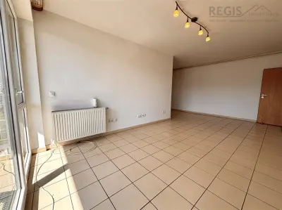 De vanzare | 3 camere decomandat, parcare si boxa - foto 7