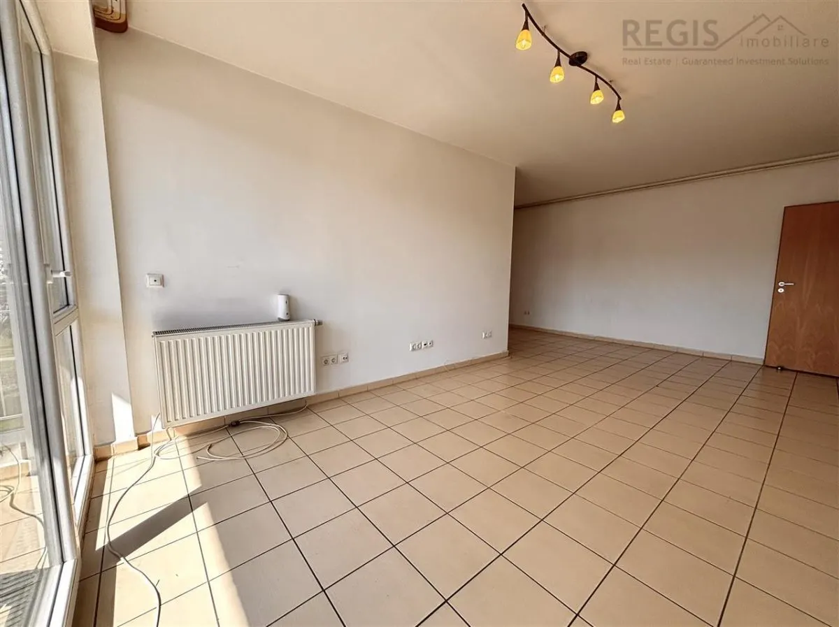 De vanzare | 3 camere decomandat, parcare si boxa - foto 7